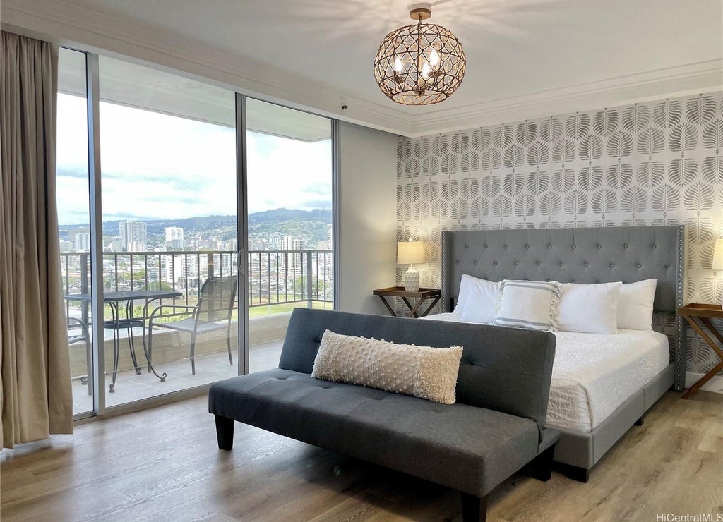 (unit #1612) 440 Olohana Street, Honolulu