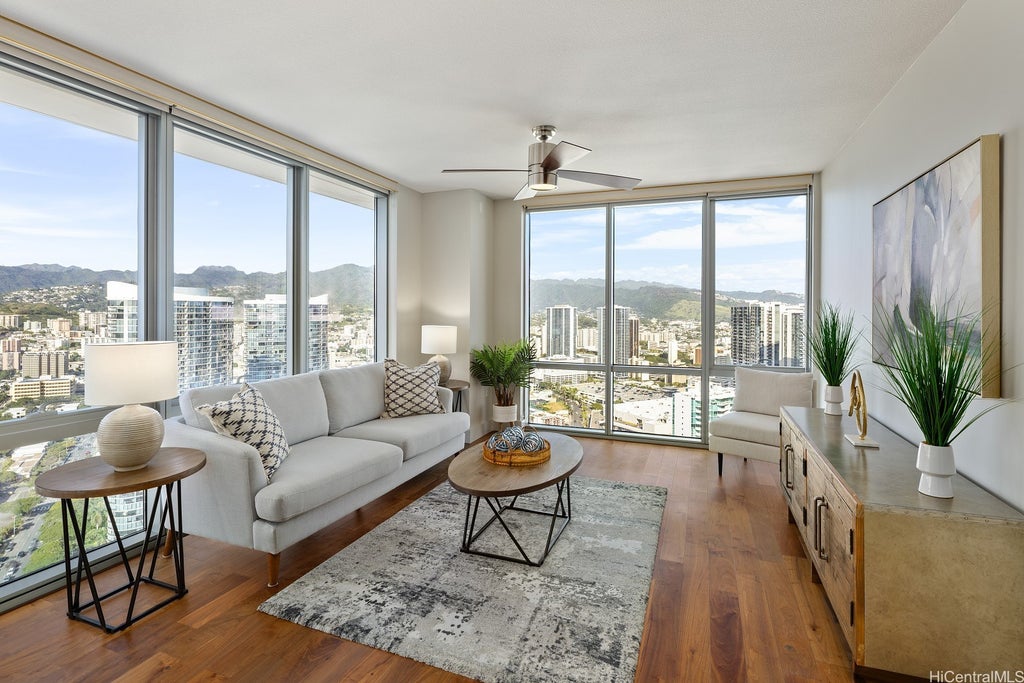 (unit #4204) 1189 Waimanu Street, Honolulu