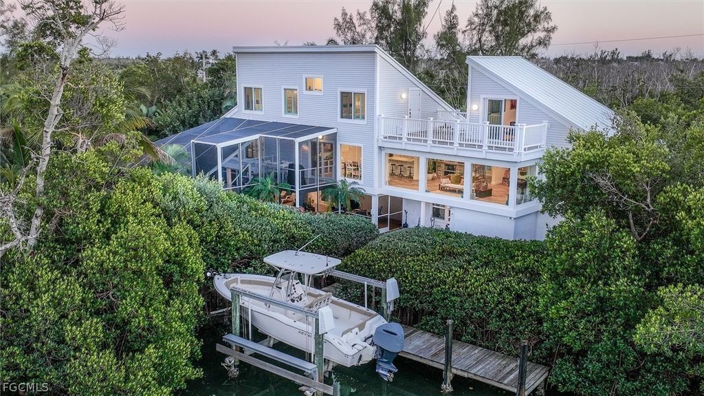 1450 Royal Poinciana Dr, Sanibel