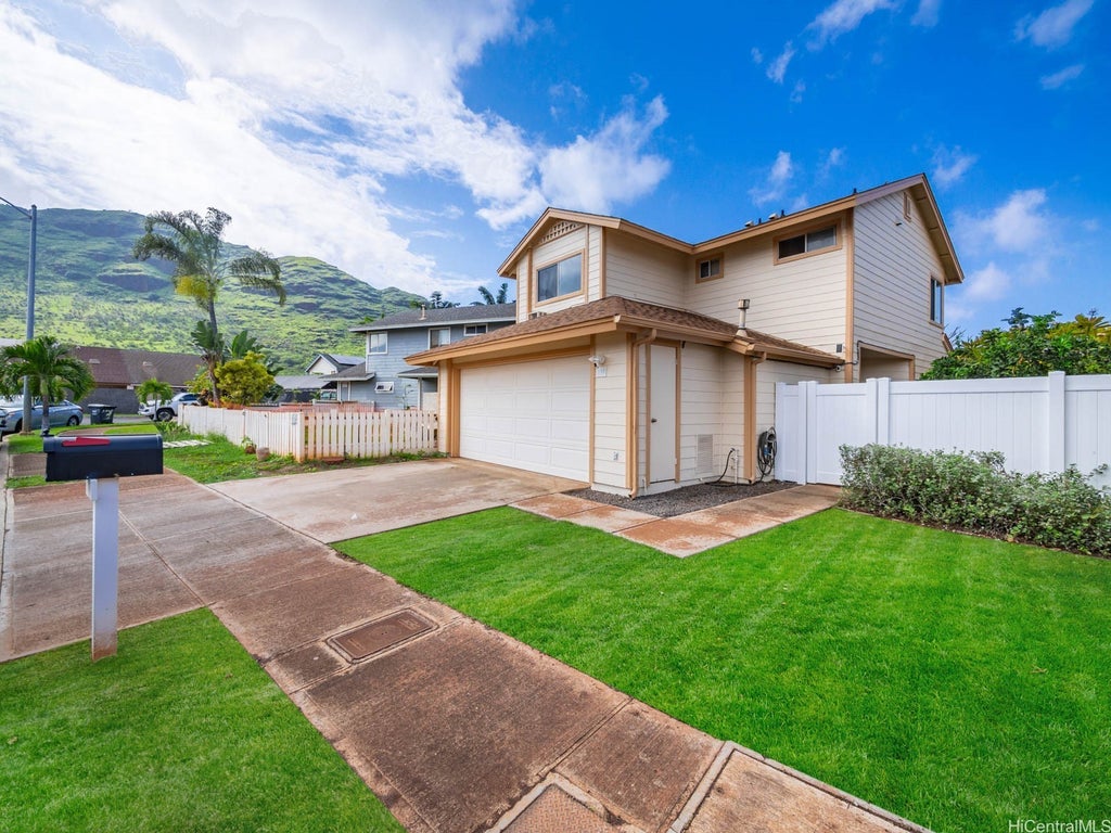 87-131 Helekula Place, Waianae