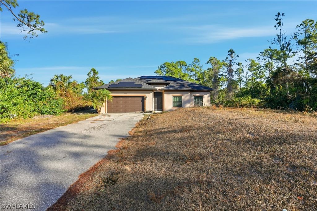 2363 20th Ave Ne, Naples