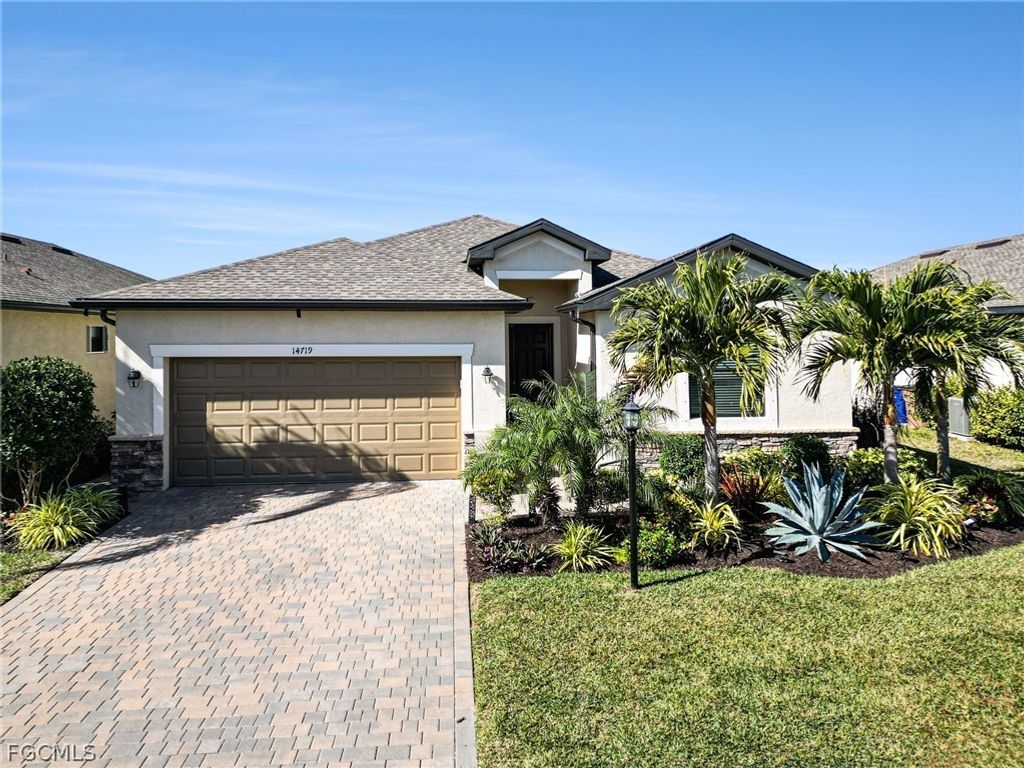 14719 Cantabria Dr, Fort Myers