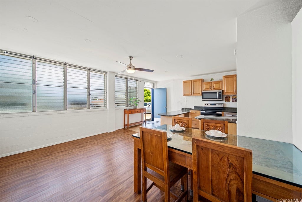 (unit #b4) 94-249 Waikele Road, Waipahu