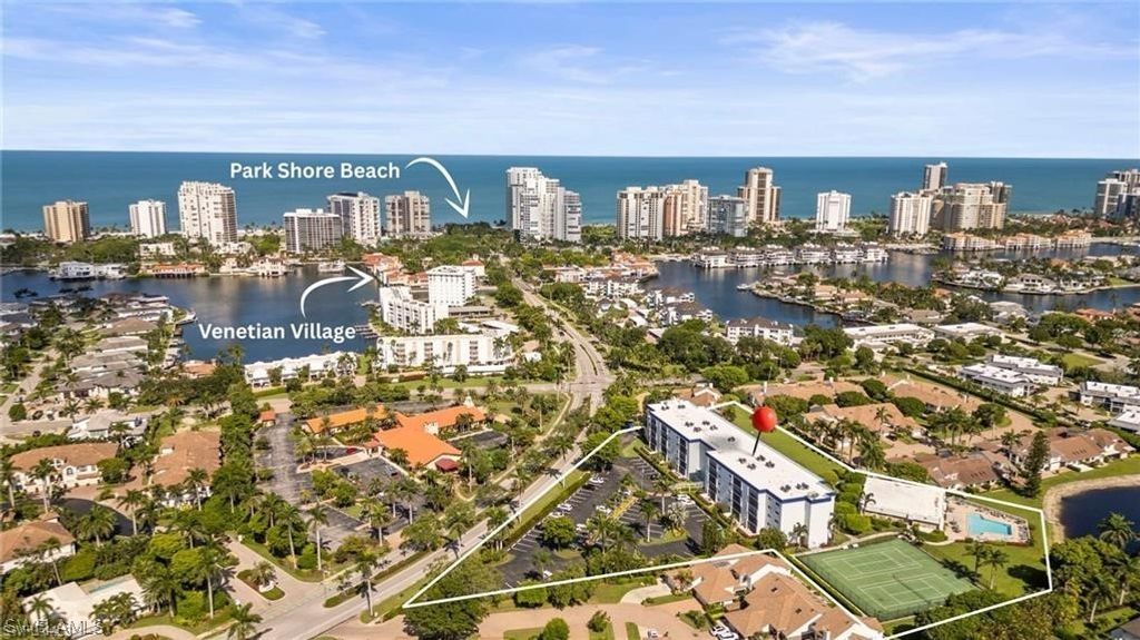 555 Park Shore Dr B109, Naples