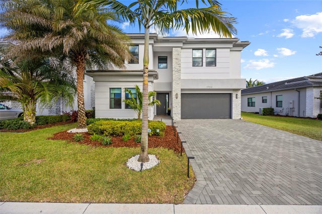 17210 Blue Bayou Dr, Boca Raton