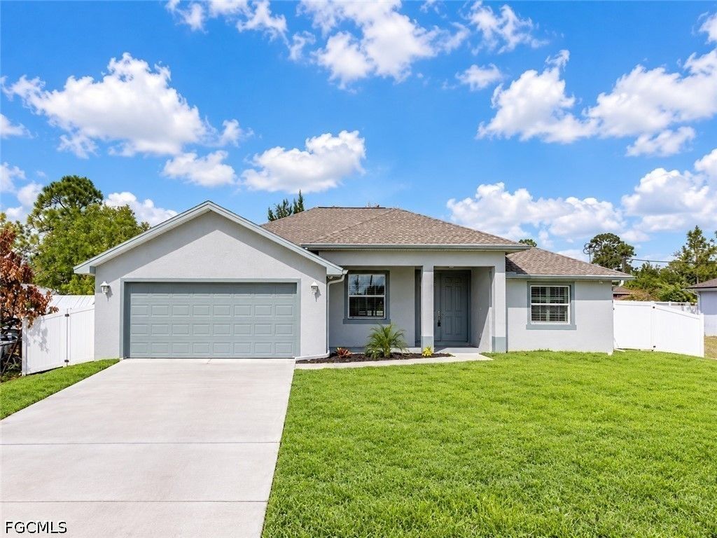 5220 Billings St, Lehigh Acres