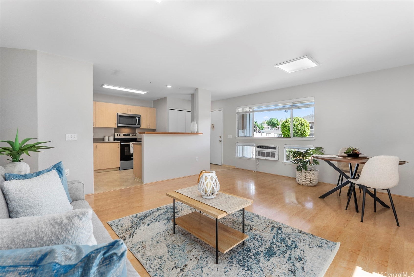 Photo of Listing #202603684