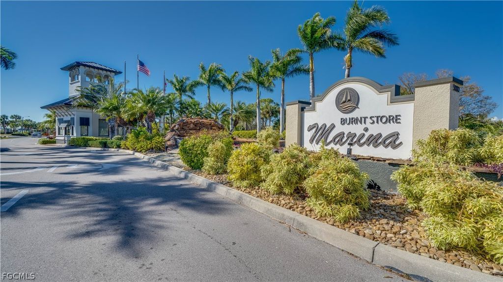 3181 Matecumbe Key Rd 4, Punta Gorda