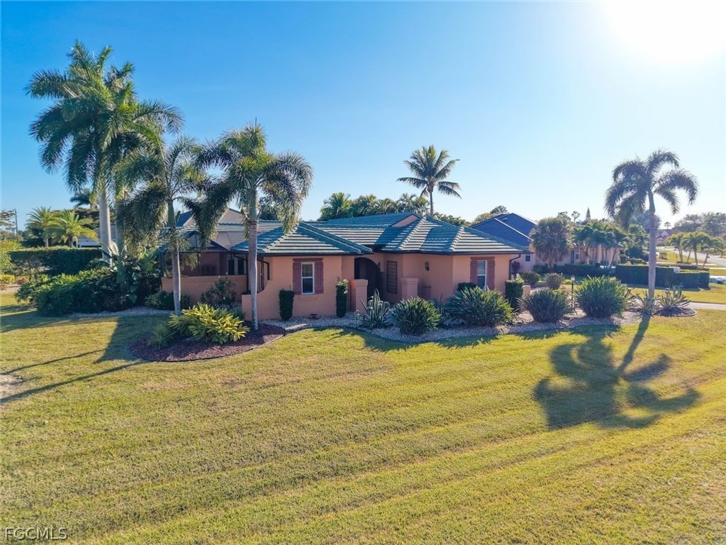 15431 Greenock Ln, Fort Myers
