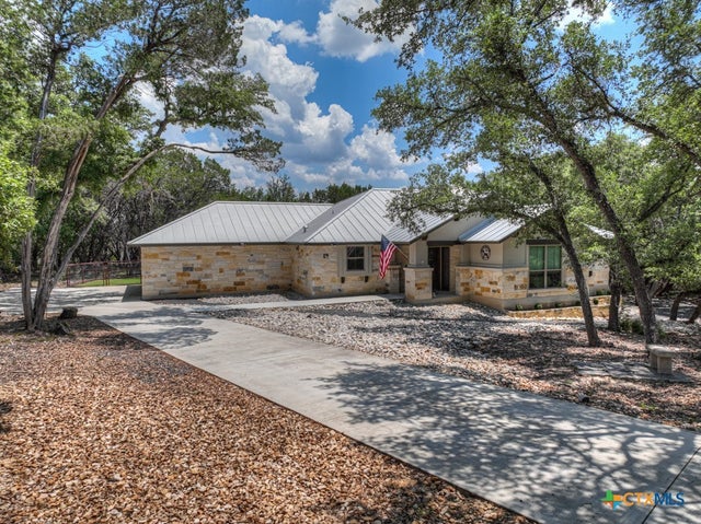 120 Sierra Way, Canyon Lake