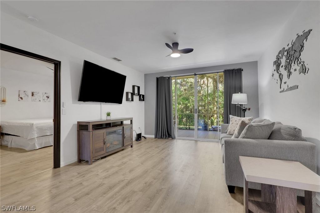 14801 Park Lake Dr 104, Fort Myers