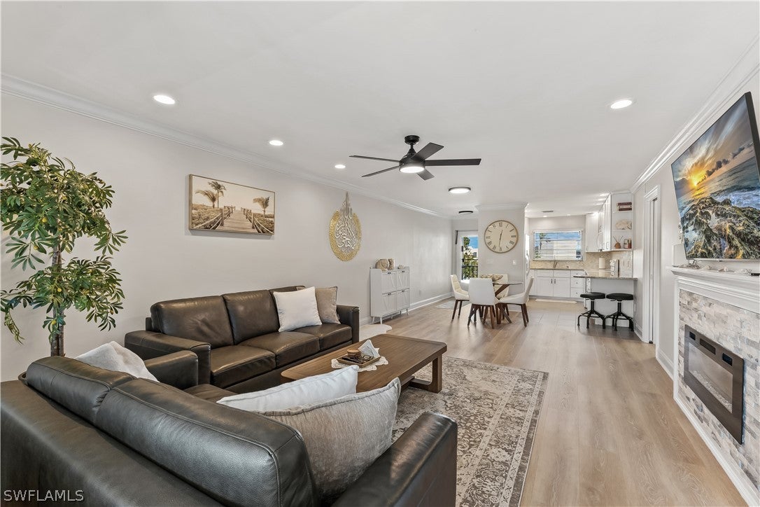 Photo of Listing #226007261