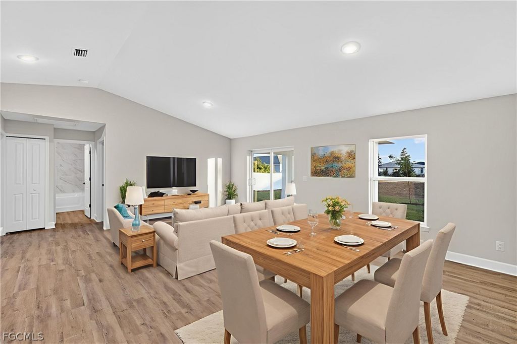 2817 Nw 20th Ave, CAPE CORAL