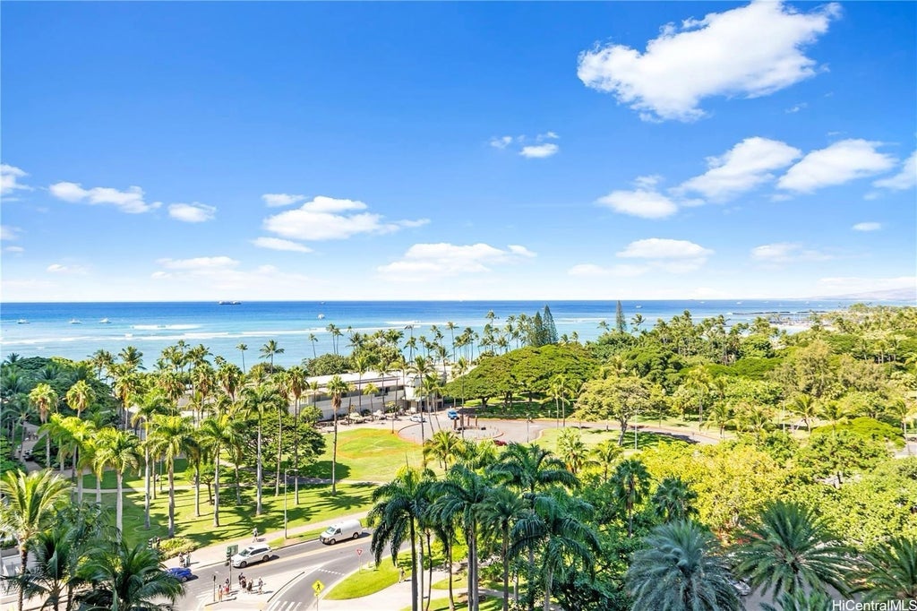 (unit #1007) 223 Saratoga Road, Honolulu