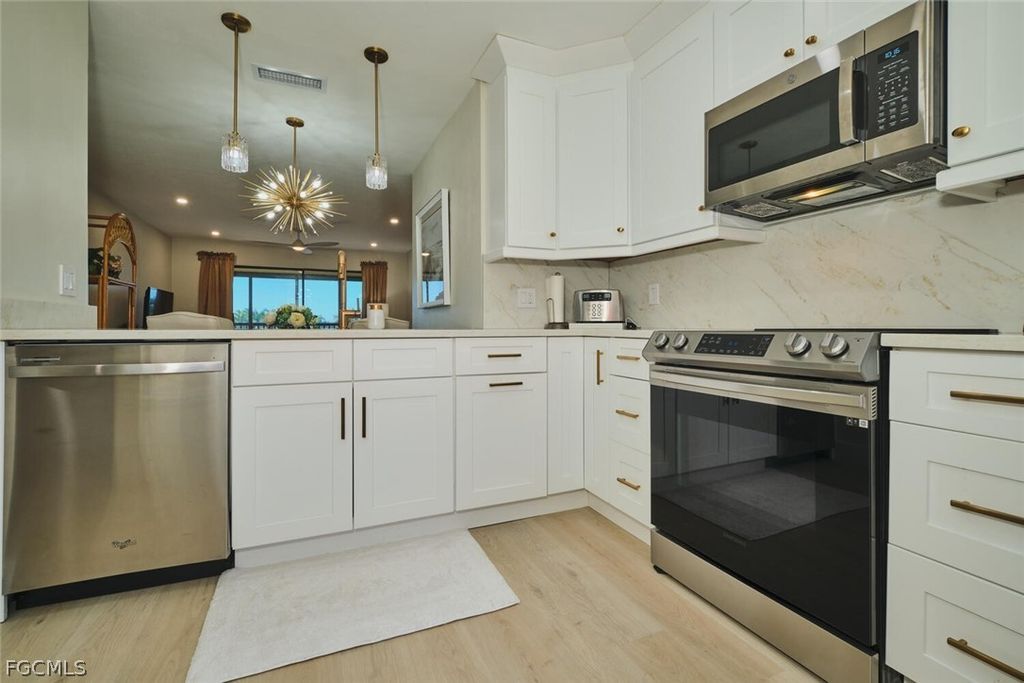 11170 Caravel Cir 309, Fort Myers