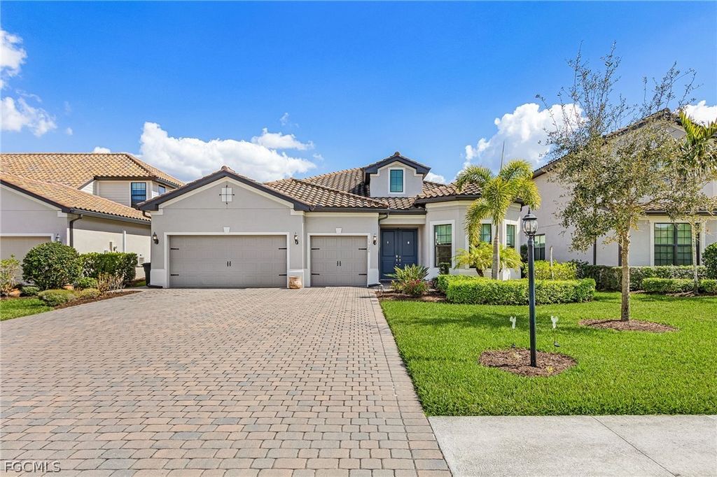 17526 Elkgrove Ln, Estero