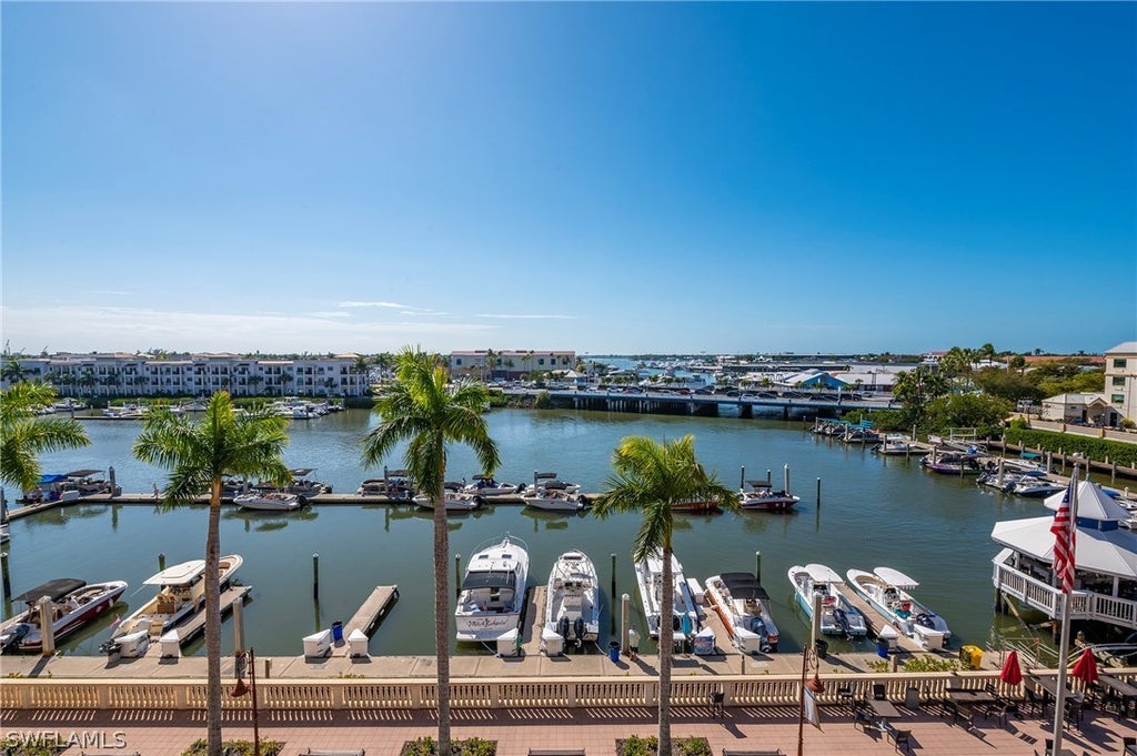 451 Bayfront Pl 5407, Naples