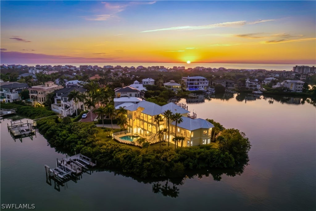 195 San Mateo Dr, Bonita Springs