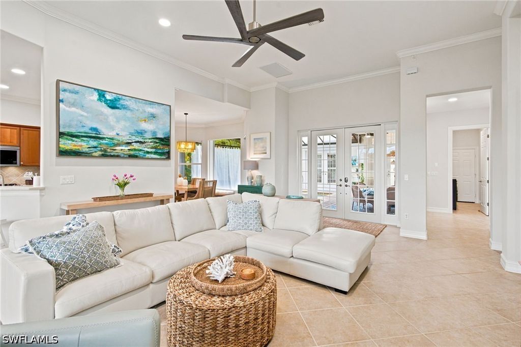 6793 Bent Grass Dr, Naples