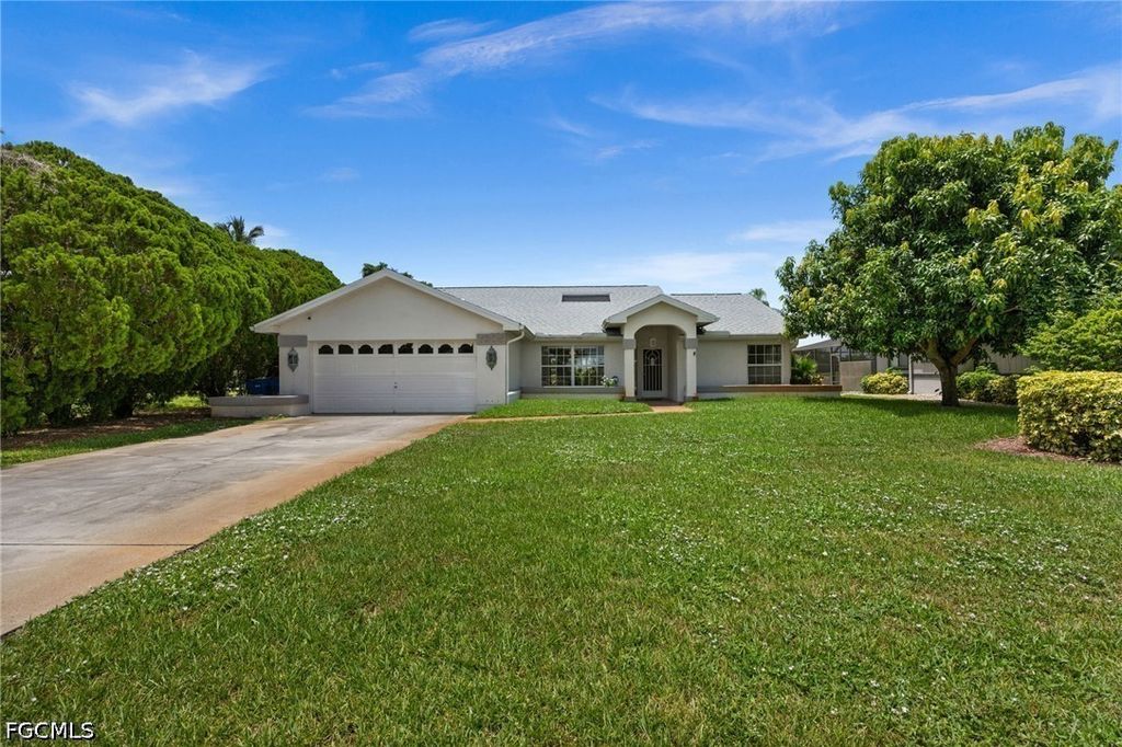 7305 Constitution Cir, Fort Myers