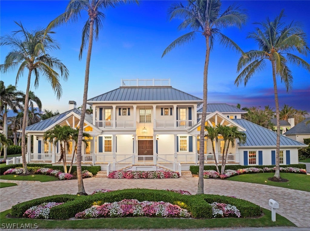 1551 Gulf Shore Blvd S, Naples