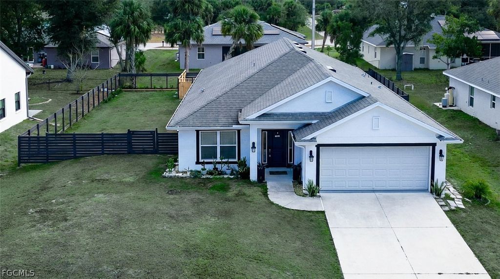 4638 Clarke St, NORTH PORT