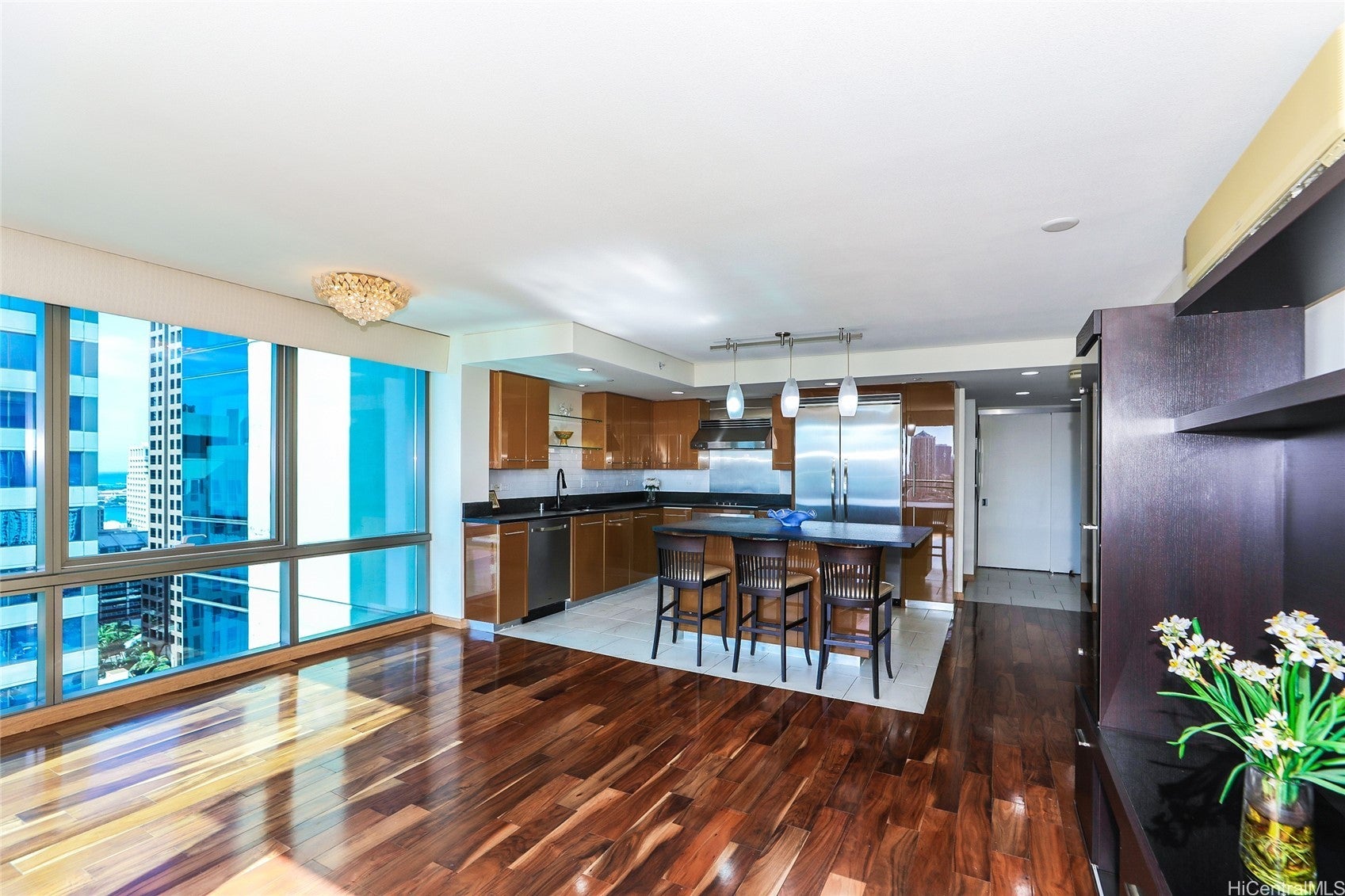 Photo of Listing #202604284