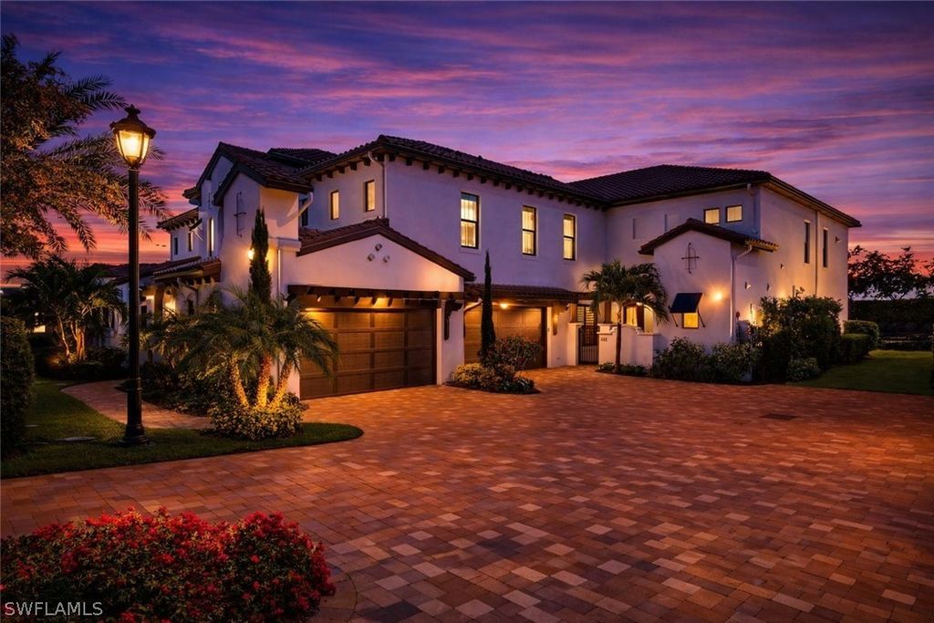 16320 Corsica Way 102, Naples