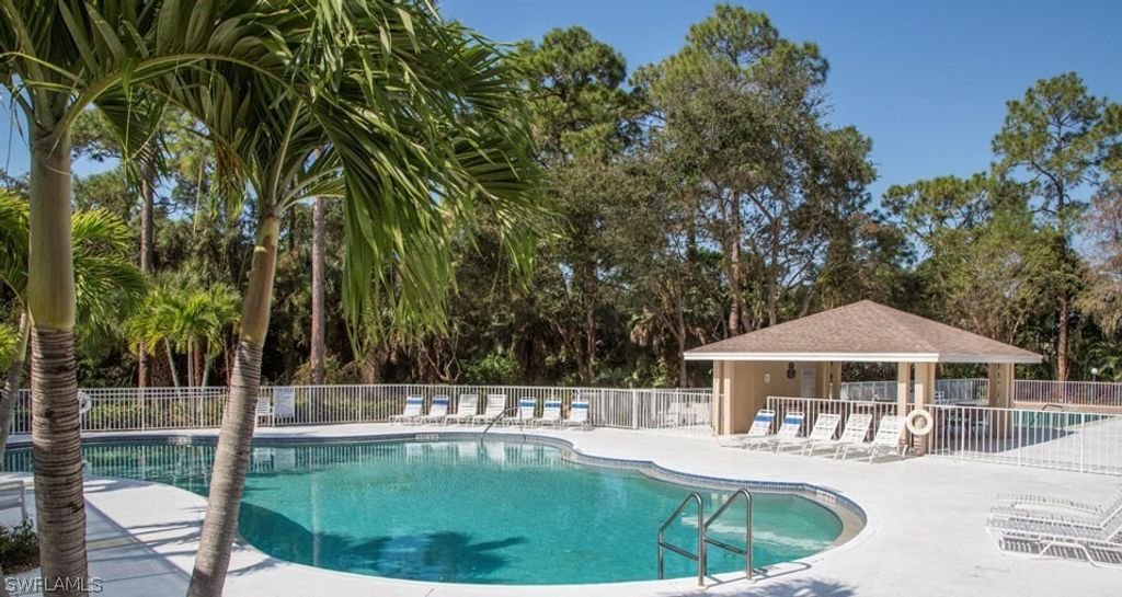 326 Dover Pl J203, NAPLES