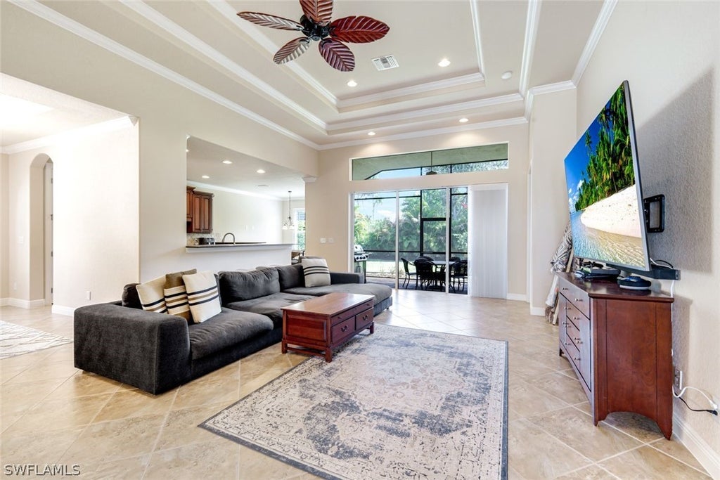 19513 Caladesi Dr, Estero