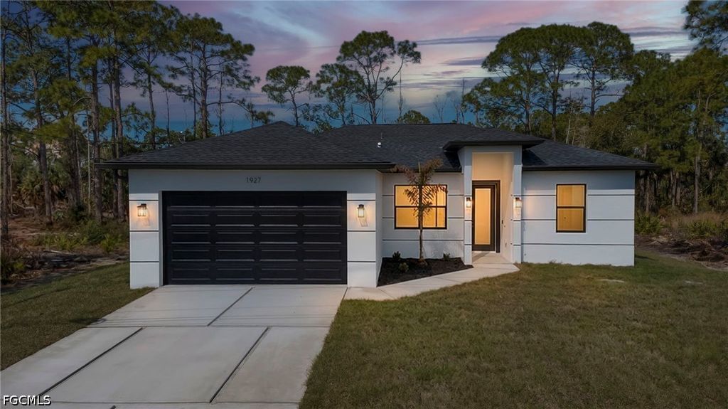 1927 Redmont Ave, Lehigh Acres