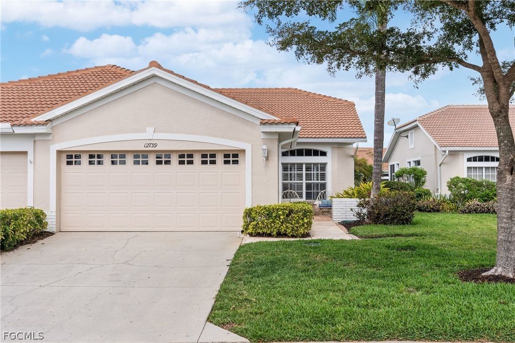12739 Devonshire Lakes Cir, Fort Myers