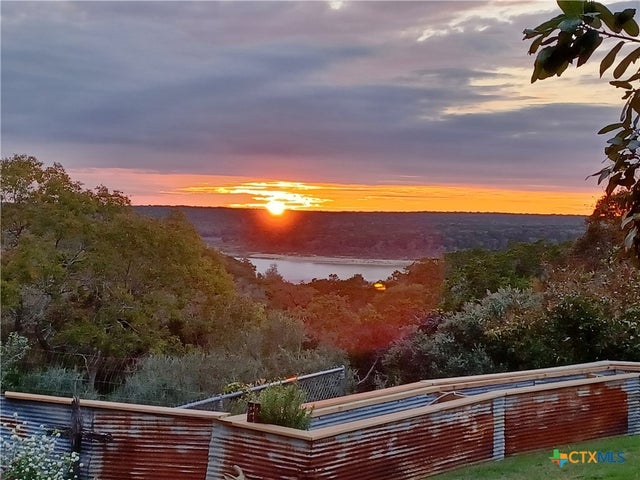 15927 Brazos Drive, Temple