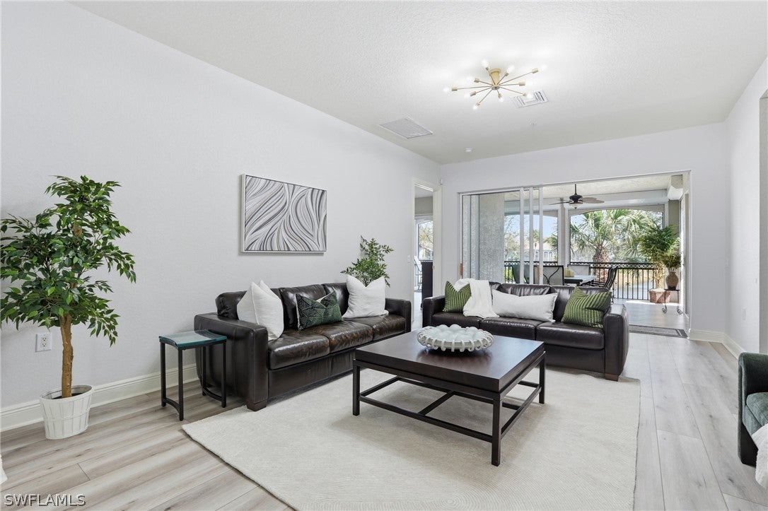 Photo of Listing #226008624