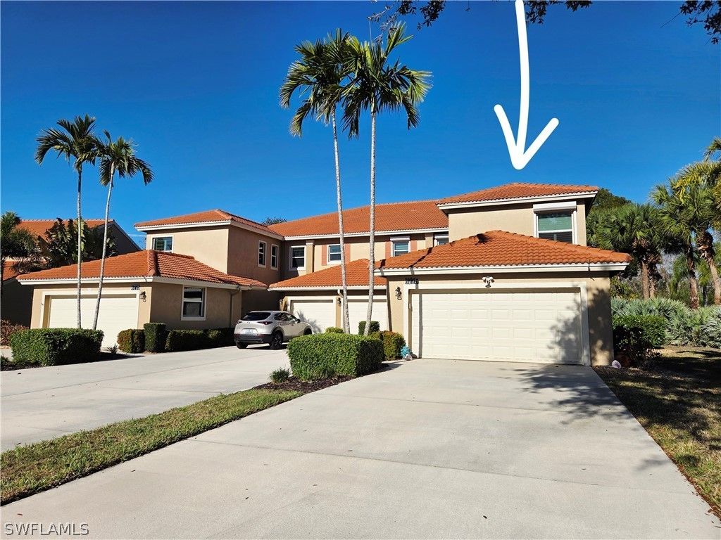 6775 Huntington Lakes Cir 202, NAPLES