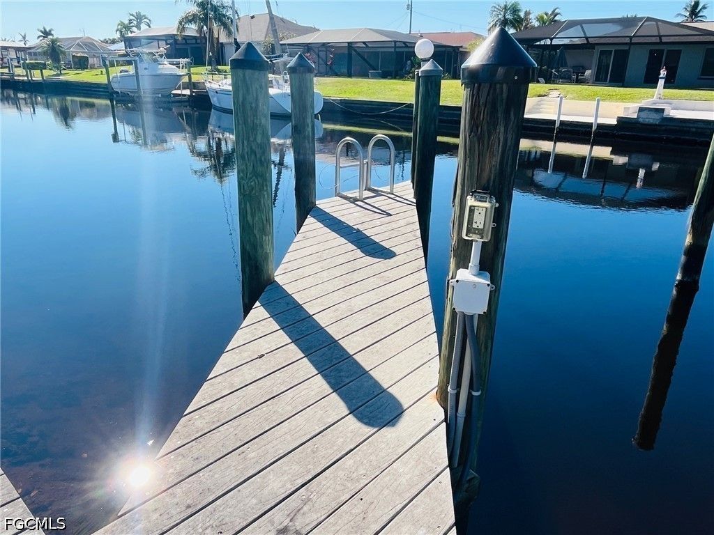 4802 Tudor Dr 202, Cape Coral