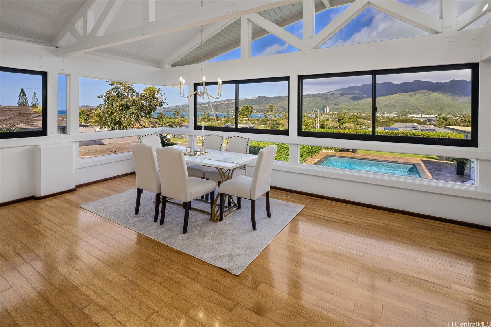 Photo of Listing #202604798