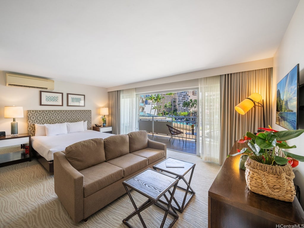 (unit #213) 1777 Ala Moana Boulevard, Honolulu