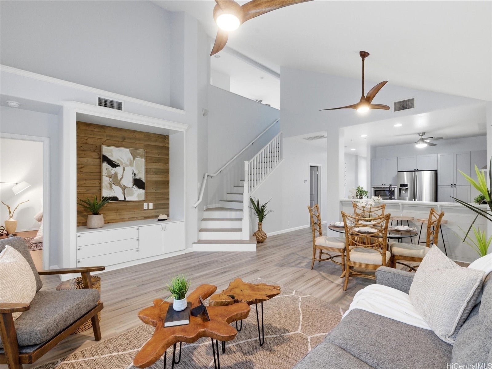 Photo of Listing #202604903