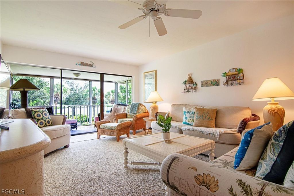 6725 Winkler Rd 203c, Fort Myers