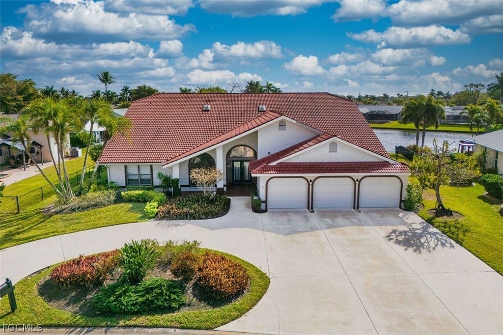 6896 Erin Marie Ct, FORT MYERS