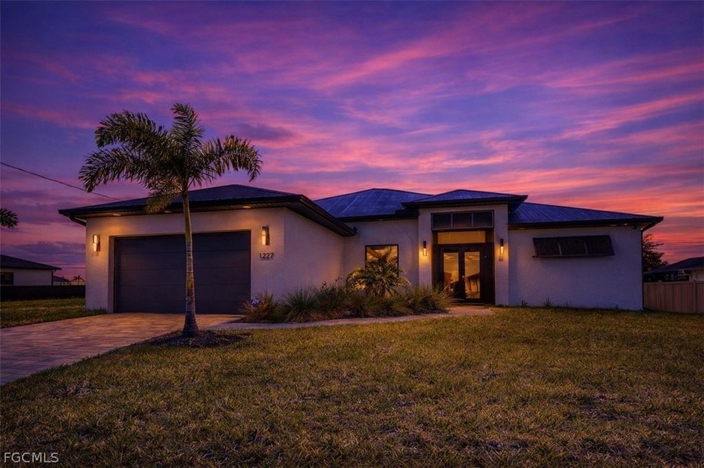1227 Nw 40th Pl, CAPE CORAL