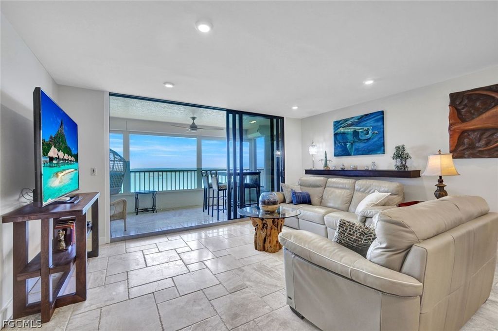15021 Punta Rassa Rd 903, Fort Myers