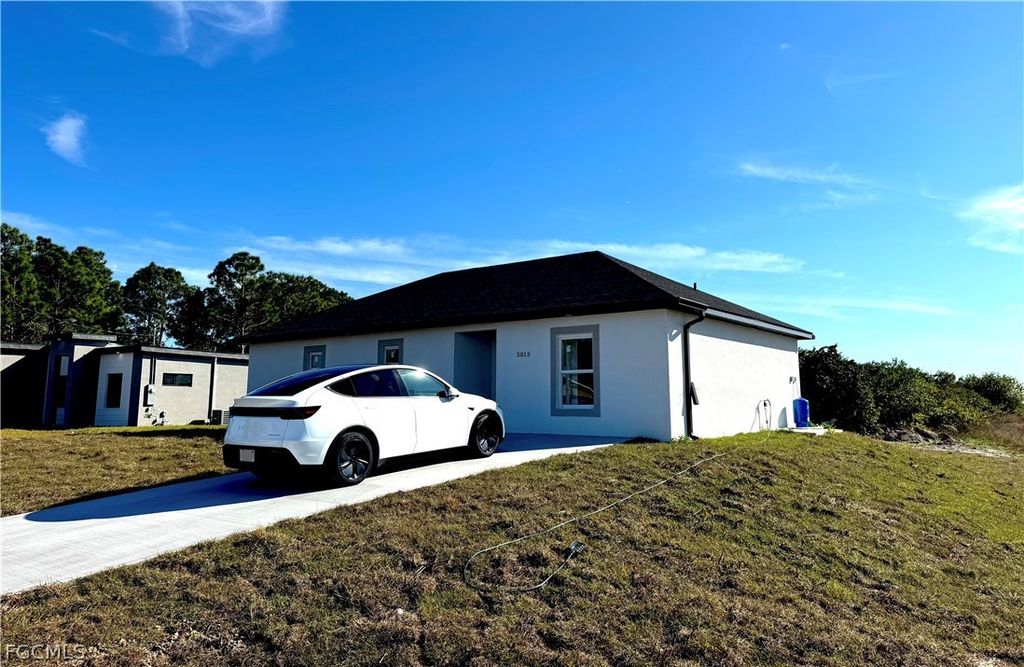 3015 4th St Sw, LEHIGH ACRES