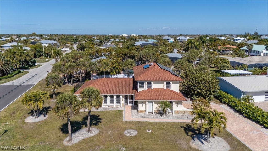 3730 Agate Ct, Sanibel