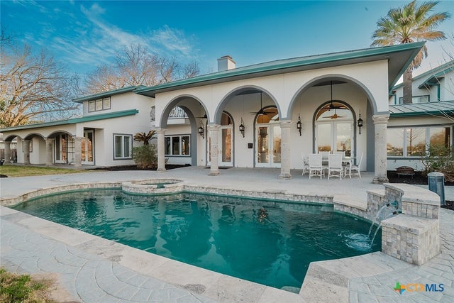 850 Lakeview Trail, McQueeney