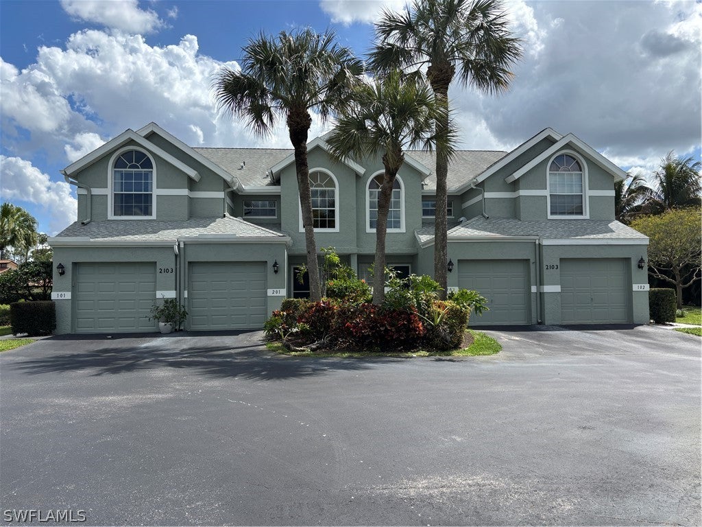 2103 Tama Cir 101, Naples