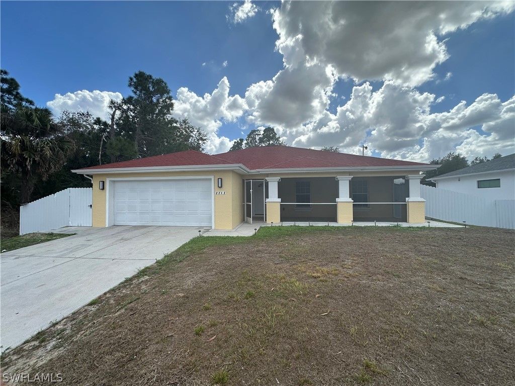2805 14th St W, Lehigh Acres