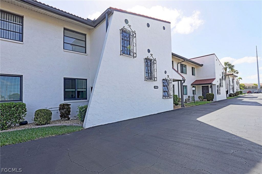 4711 Santa Barbara Blvd 4, CAPE CORAL