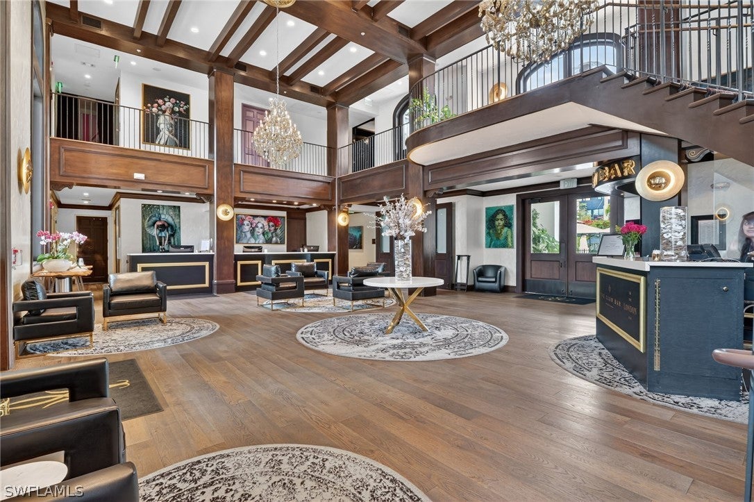 Photo of Listing #226010460